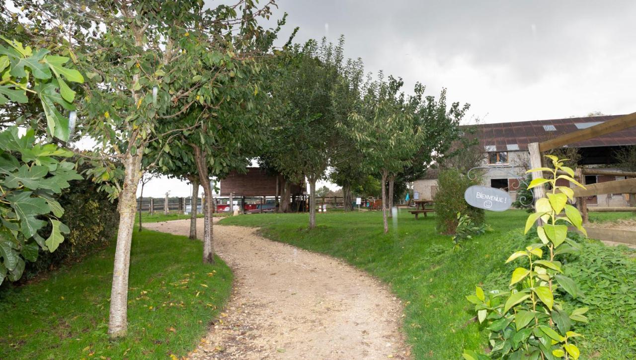 La Ferme Des Nonains Lägenhet Montjavoult Exteriör bild